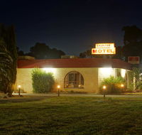 Charlton Motel - Suburb Australia