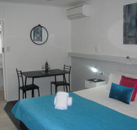 Charm City Motel - Suburb Australia