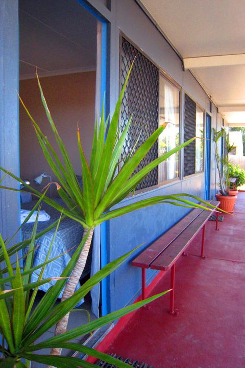 Childers Budget Accommodation - Suburb Australia 3