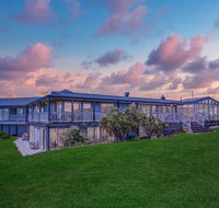 Cliff Top - Suburb Australia
