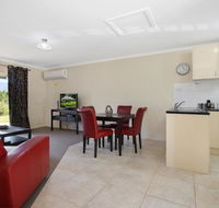 Colonial Inn Guest Rooms - Suburb Australia