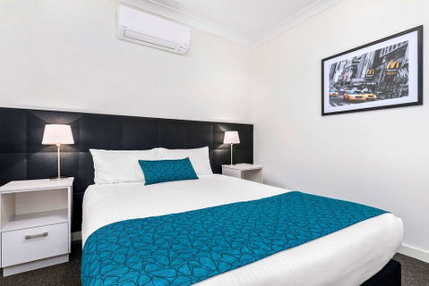 Comfort Inn & Suites Manhattan - Suburb Australia 2