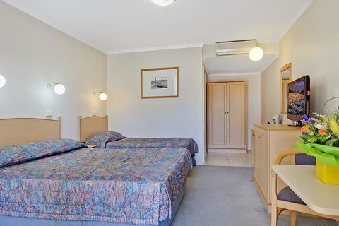 Comfort Inn Blue Lagoon - Suburb Australia 1