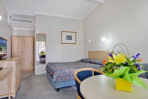 Comfort Inn Blue Lagoon - Suburb Australia 2