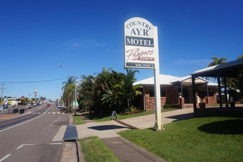 Country Ayr Motel And Breakfast - Suburb Australia 2