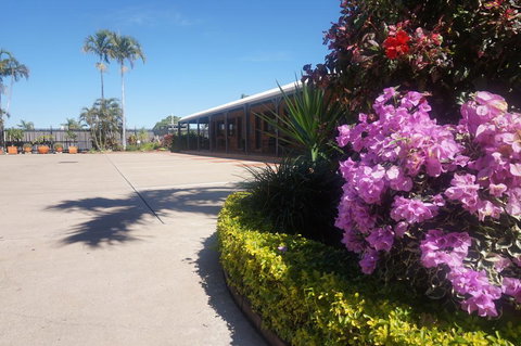 Country Ayr Motel And Breakfast - Suburb Australia 3