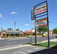 Country Lodge Motor Inn - Suburb Australia