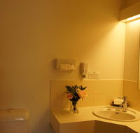 Country Motor Inn - Suburb Australia
