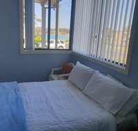 Cozy Beach Weekender - Suburb Australia