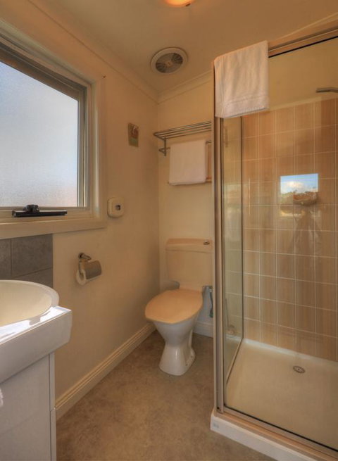 Dannebrog Lodge - Suburb Australia 3