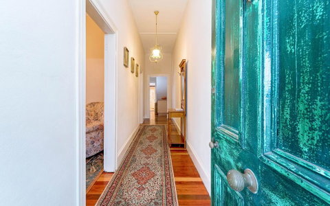 Eliza 1875 Red Brick Duplex Townhouse - Suburb Australia 1