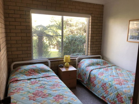 Flat 1-3 Bay Lane - Suburb Australia 3