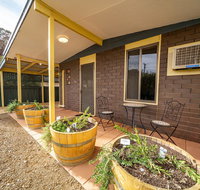 Flinders Ranges Bed and Breakfast - Suburb Australia