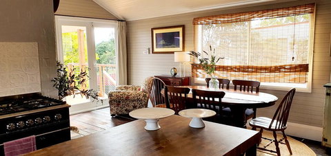 Galway - Suburb Australia 1