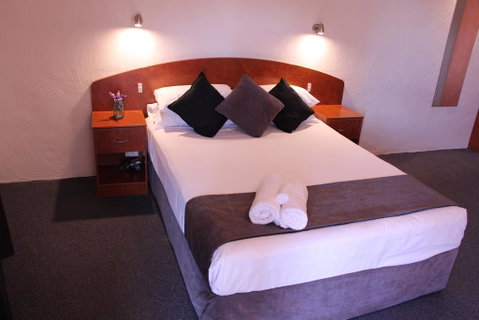 Gateway Motor Inn - Suburb Australia 0