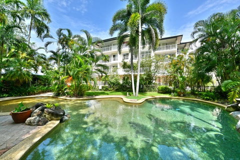 Golden Sands Beachfront Resort - Suburb Australia 0