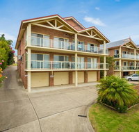 Grand Pacific 2 Unit 1 - Suburb Australia