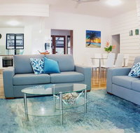 Great Northern Beach House - Suburb Australia
