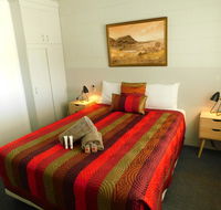 Hatton Vale Motel - Suburb Australia