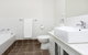 Hidden Gem On Manning - Great Location Opposite Surf Beach - thumb 2