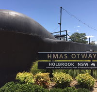 Holbrook Motor Village - Suburb Australia