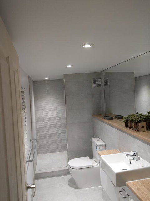 Holly Place - Suburb Australia 3