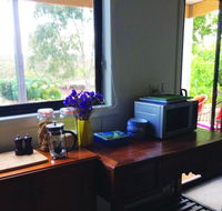 Kangaroo Hill Studio - Suburb Australia