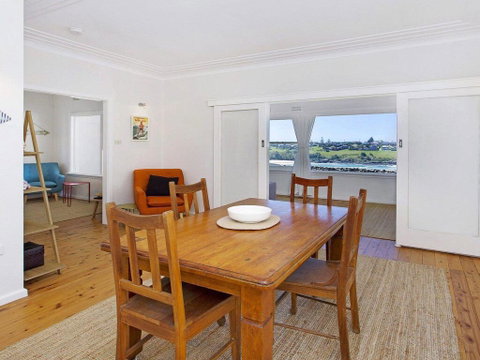 Kiama Beach Cottage At Easts Beach - Suburb Australia 3