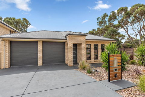 La Sienna - Suburb Australia 3