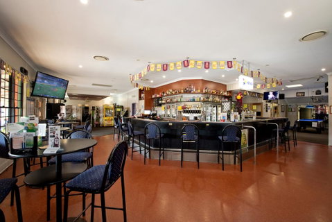 Lamington Hotel Motel - Detached Motel - Suburb Australia 1