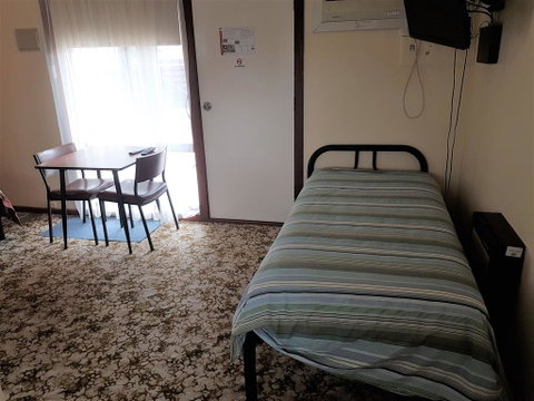 Leigh Creek Outback Resort - Suburb Australia 2