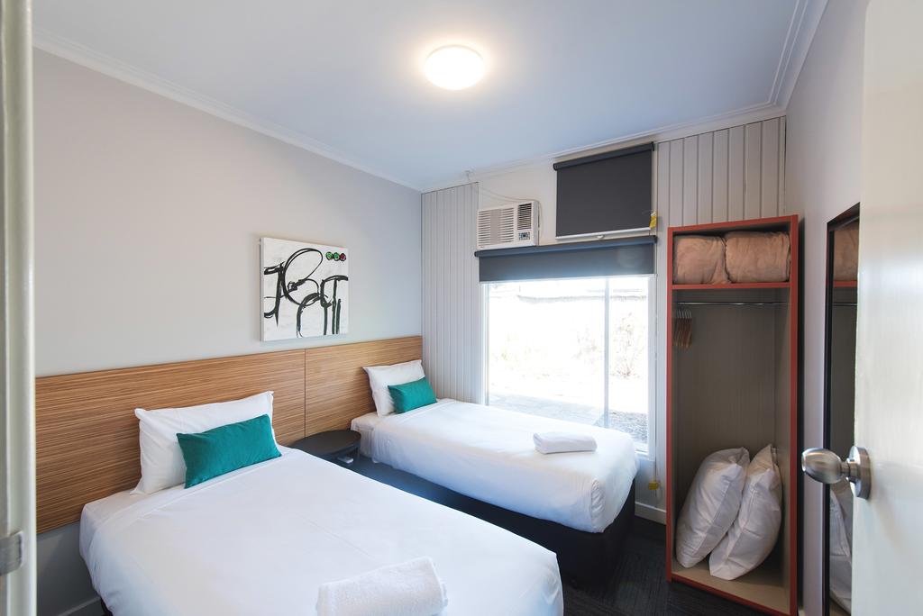 Accommodation Seaton SA Suburb Australia
