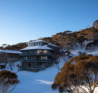 Lucy Lodge - Suburb Australia