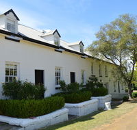 Lythgo's Row Colonial Cottages - Suburb Australia