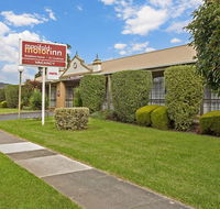 Manifold Motor Inn - Suburb Australia