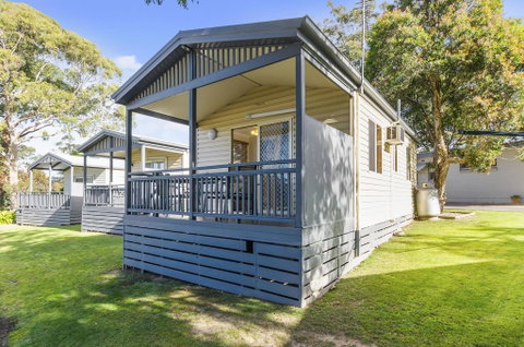 Mittagong Caravan Park - Suburb Australia 0