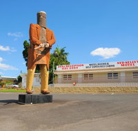 Ned Kelly's Motel - Suburb Australia