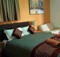New Olympic Motel - Suburb Australia