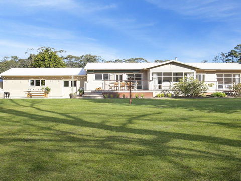 Newbury Haven - Suburb Australia 0