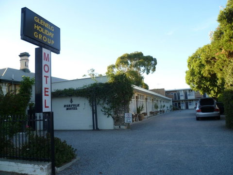 Norfolk Motor Inn - Suburb Australia 0