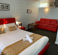 Nowa Nowa Hotel Motel - Suburb Australia