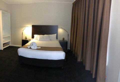 Nowra Motor Inn - Suburb Australia 3