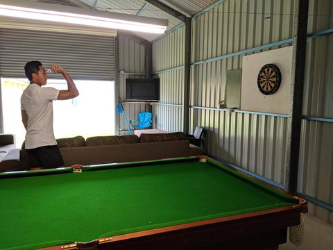 Ohana HQ - Family Getaway - Suburb Australia 2