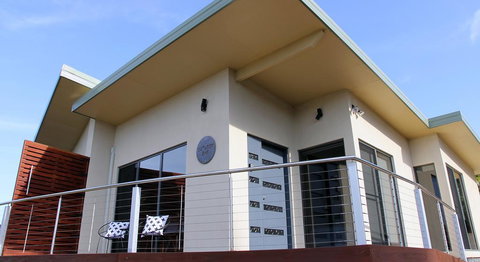 Ou+look BnB - Suburb Australia 2