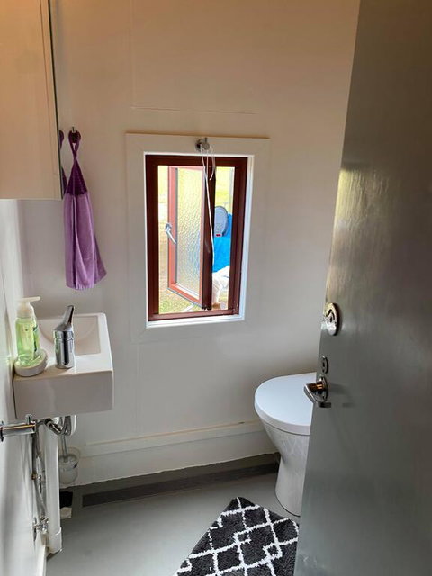 Paluma Rainforest - Carriage In The Mist - Suburb Australia 3