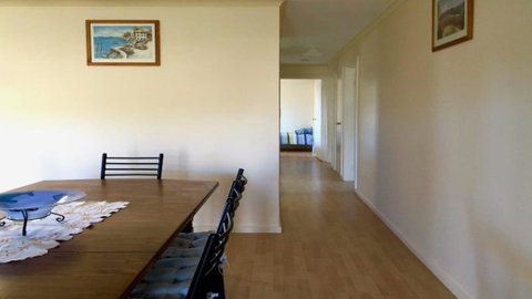 Pascalinga - 38 Carrickalinga Road - Suburb Australia 1