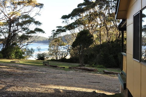 Pebbly Beach Shacks - Suburb Australia 3