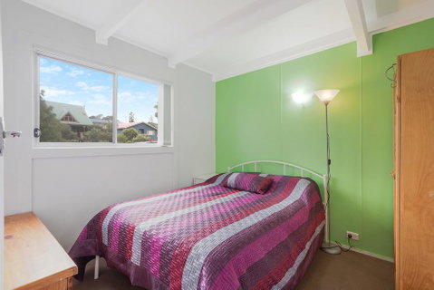 Pet-friendly Beach House @ Kianga - Suburb Australia 1