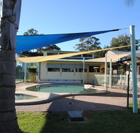 Pleasurelea Tourist Resort  Caravan Park - Suburb Australia