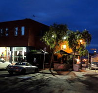 Prince Of Wales Hotel - Suburb Australia